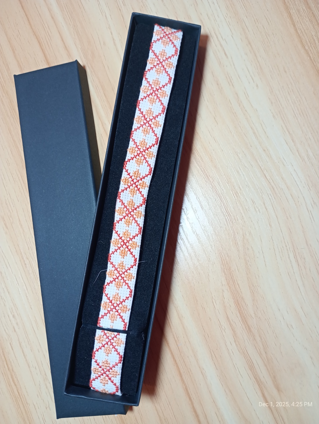 Colier / panglica pentru gat  - bijuterii - coliere - coliere brodate - Artynos.ro