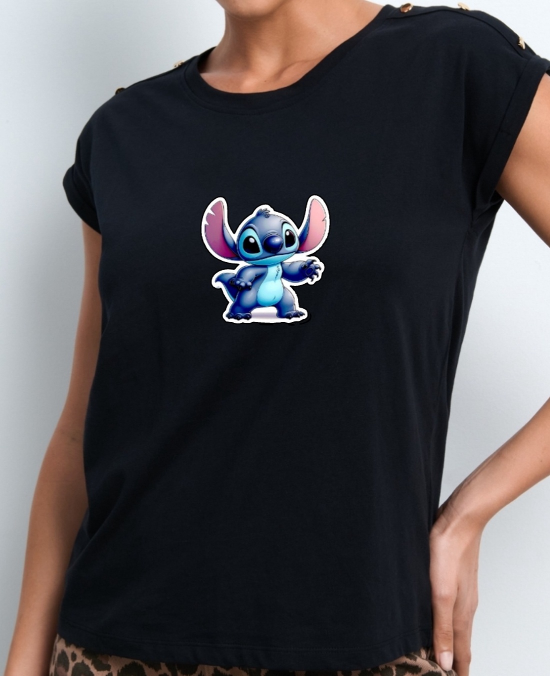 Tricou dama personalizat - îmbrăcăminte și modă - haine damă - tricou și top de damă - Artynos.ro Tricou dama personalizat - îmbrăcăminte și modă - haine damă - tricou și top de damă - Artynos.ro