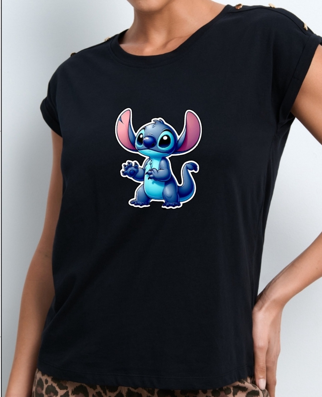 Tricou dama personalizat - îmbrăcăminte și modă - haine damă - tricou și top de damă - Artynos.ro Tricou dama personalizat - îmbrăcăminte și modă - haine damă - tricou și top de damă - Artynos.ro