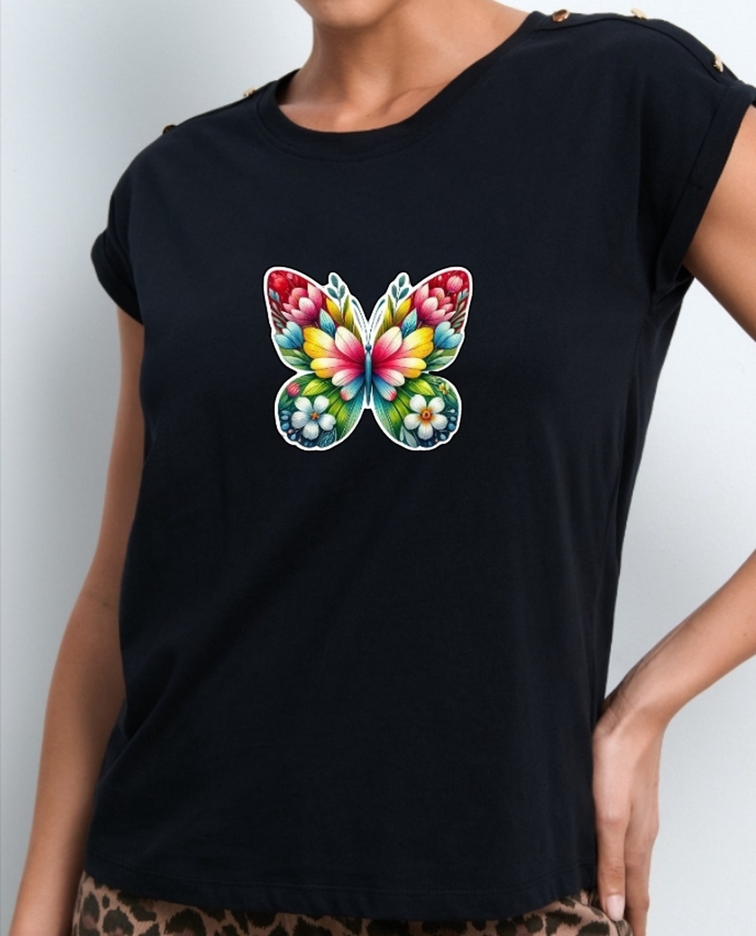 Tricou dama personalizat - îmbrăcăminte și modă - haine damă - tricou și top de damă - Artynos.ro Tricou dama personalizat - îmbrăcăminte și modă - haine damă - tricou și top de damă - Artynos.ro