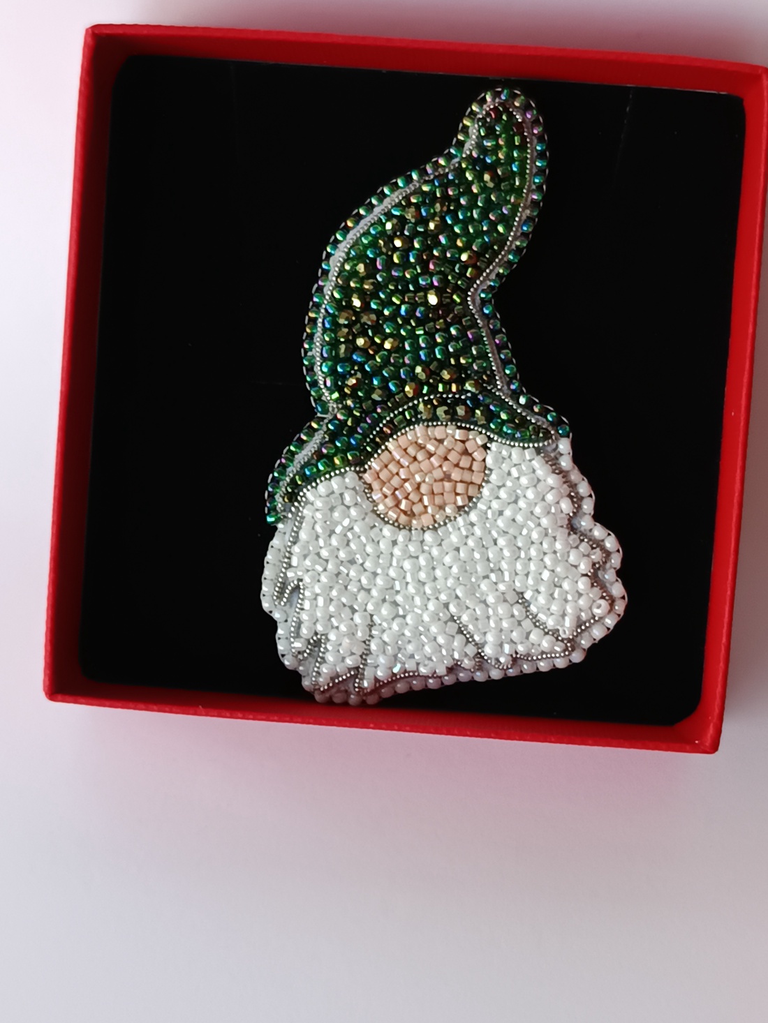 Broșă Gnom - bijuterii - broșe - Artynos.ro