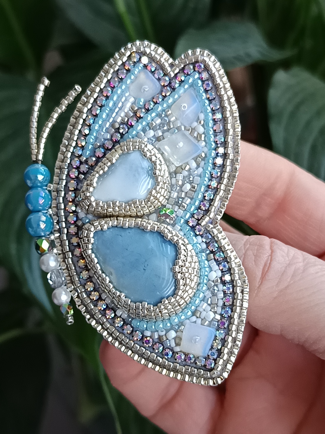 Broșă fluture  - bijuterii - broșe - Artynos.ro