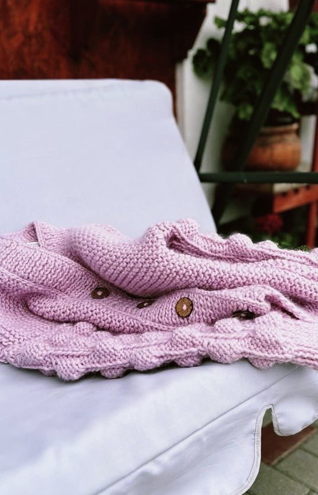 Cardigan tricotat manual  - îmbrăcăminte și modă - haine damă - hanorace, cardigane - Artynos.ro Cardigan tricotat manual  - îmbrăcăminte și modă - haine damă - hanorace, cardigane - Artynos.ro
