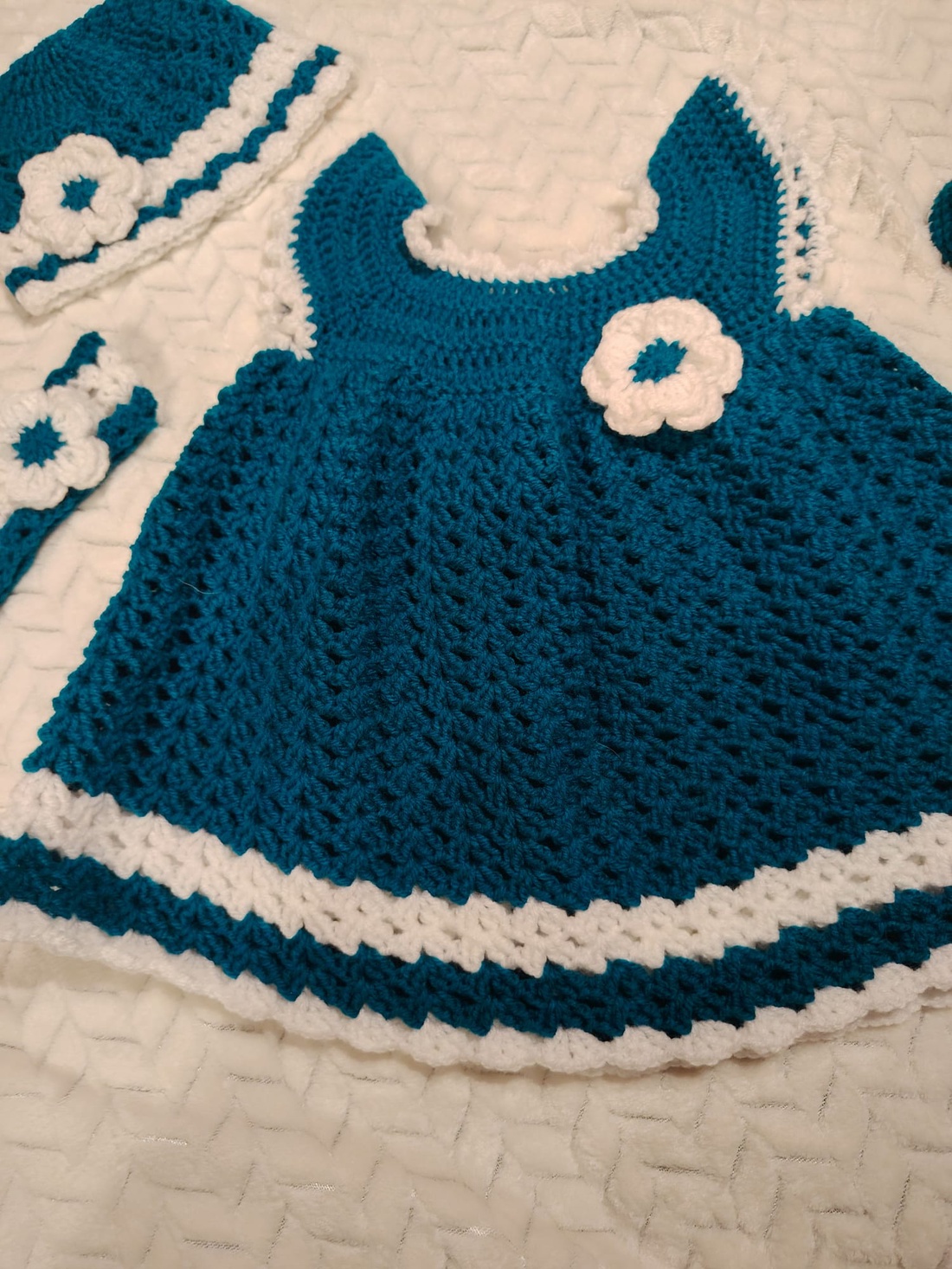 Set complet bebelusi - îmbrăcăminte și modă - haine bebeluși și copii - rochii fetițe - Artynos.ro