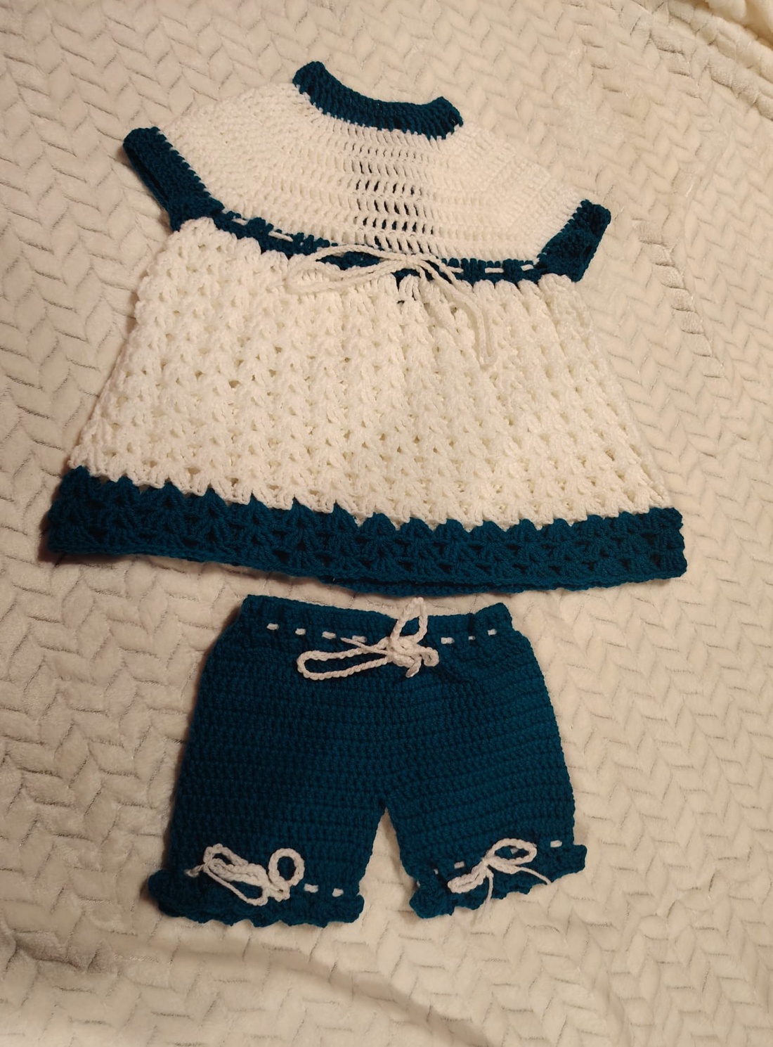 Set crosetat copii - pantaloni scurti si rochita - îmbrăcăminte și modă - haine bebeluși și copii - pantaloni copii - Artynos.ro