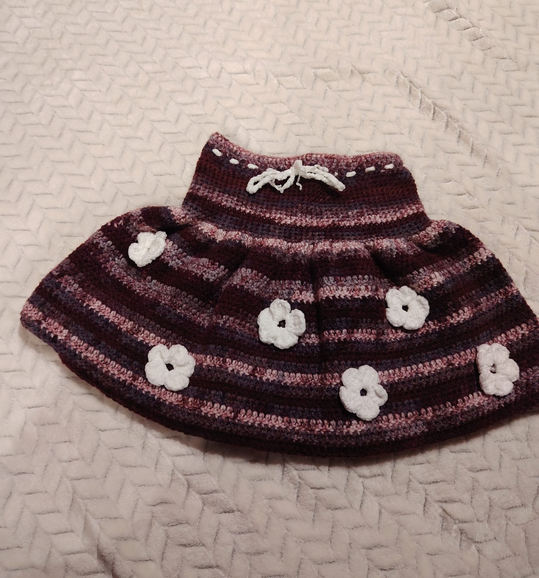 Fusta crosetata copii - îmbrăcăminte și modă - haine bebeluși și copii - fustițe fetițe - Artynos.ro