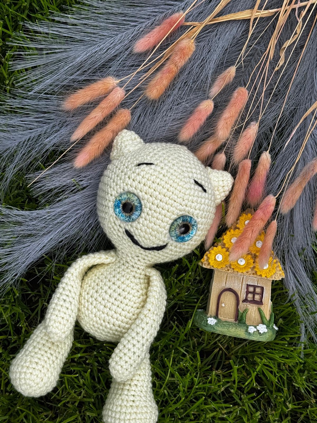 Jucarie crosetata extraterestru - jucării și echipamente pentru copii - plușuri - figurine de pluș - Artynos.ro