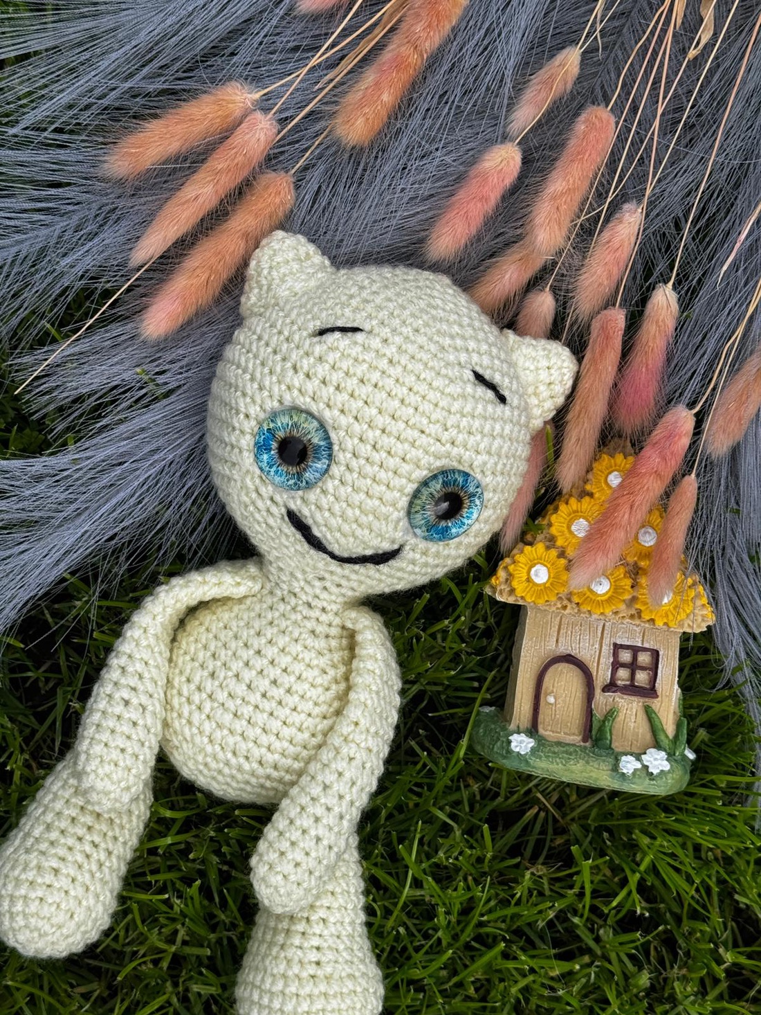 Jucarie crosetata extraterestru - jucării și echipamente pentru copii - plușuri - figurine de pluș - Artynos.ro
