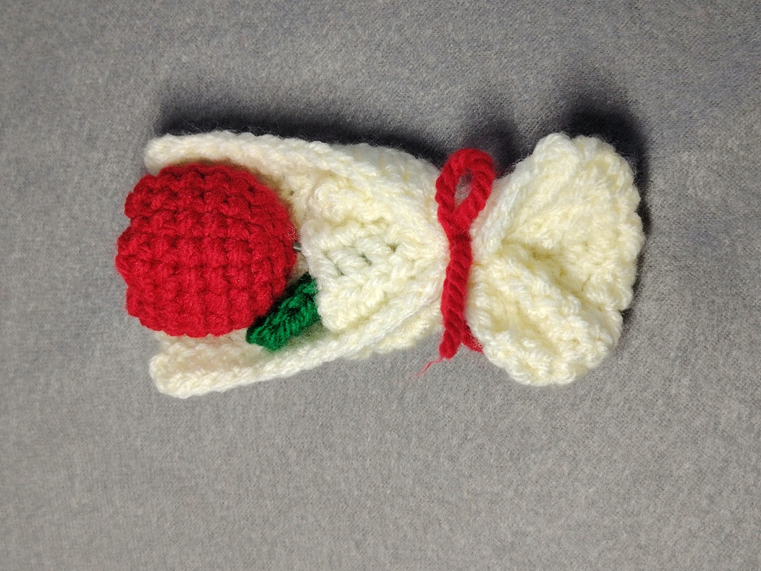 Mini buchet cu un lalea crosetata - casă & stil de viață - decorațiuni de casă - accesorii florale - buchete de flori - Artynos.ro