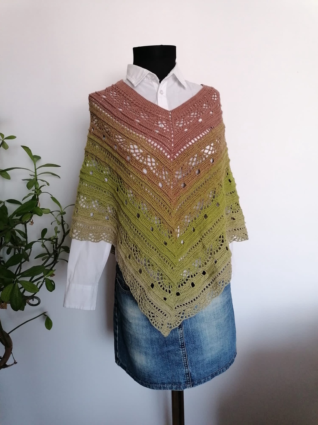 Poncho crosetat - îmbrăcăminte și modă - haine damă - poncho - Artynos.ro