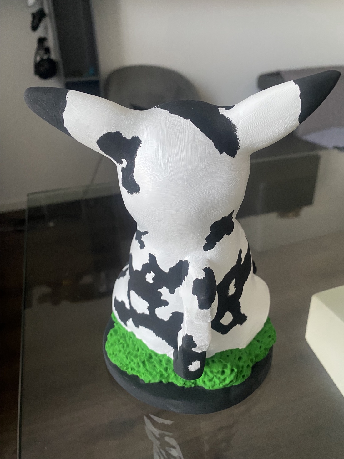 Sculptura pokemon pikachu - casă & stil de viață - accesorii pentru decorat casa - decorațiuni de masă și decorațiuni pentru rafturi - sculptură de carte, carte pliată - Artynos.ro Sculptura pokemon pikachu - casă & stil de viață - accesorii pentru decorat casa - decorațiuni de masă și decorațiuni pentru rafturi - sculptură de carte, carte pliată - Artynos.ro