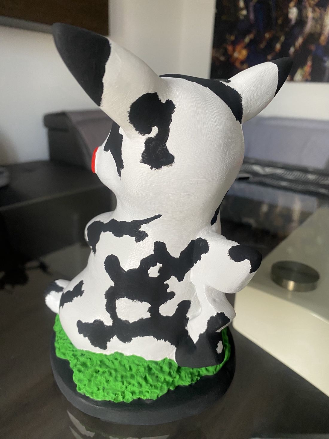 Sculptura pokemon pikachu - casă & stil de viață - accesorii pentru decorat casa - decorațiuni de masă și decorațiuni pentru rafturi - sculptură de carte, carte pliată - Artynos.ro Sculptura pokemon pikachu - casă & stil de viață - accesorii pentru decorat casa - decorațiuni de masă și decorațiuni pentru rafturi - sculptură de carte, carte pliată - Artynos.ro