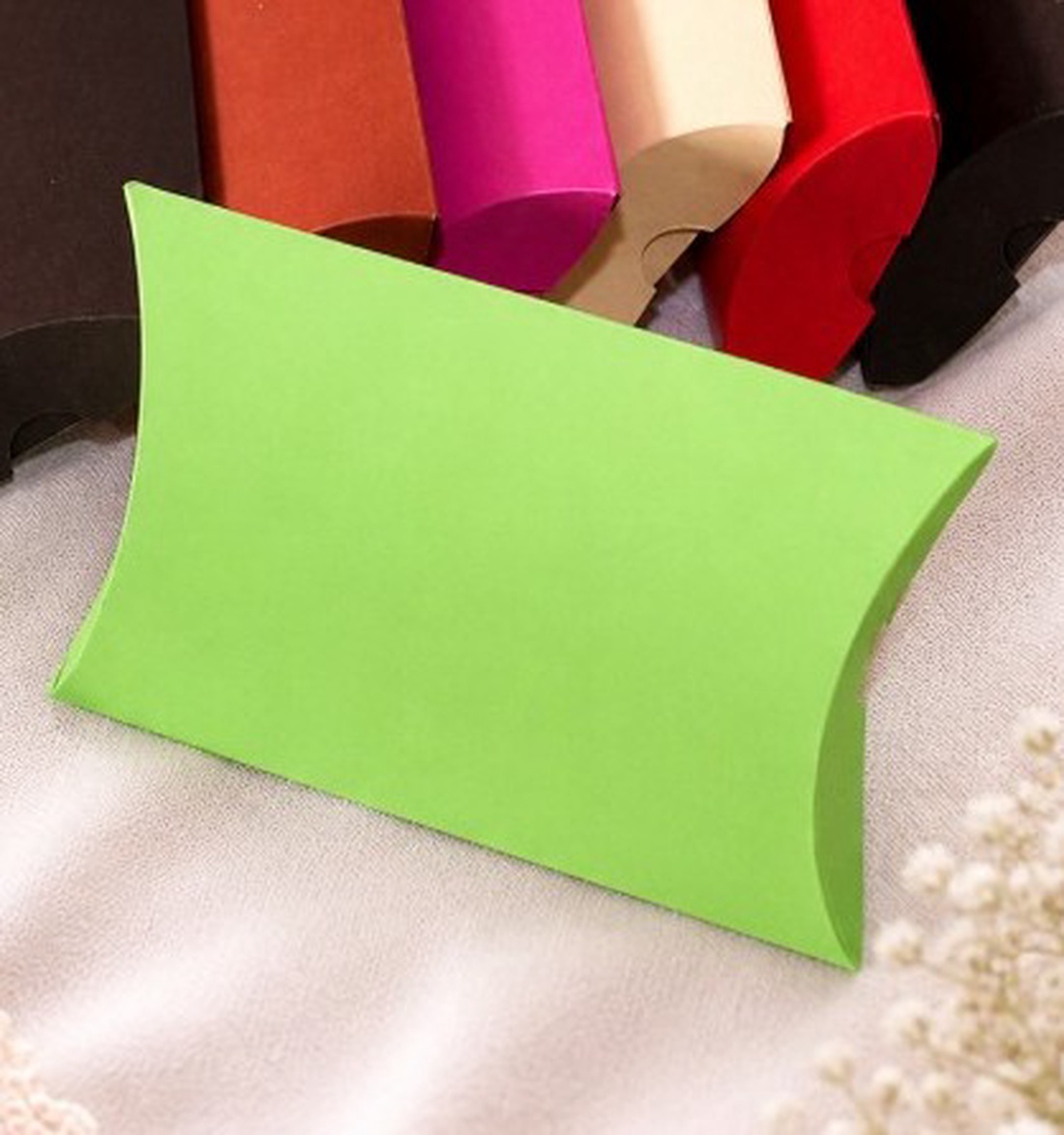 Cutiute pillow box - accesorii nuntă - amintiri și cadouri de nuntă - cadou nuntă - plic de bani, card - Artynos.ro