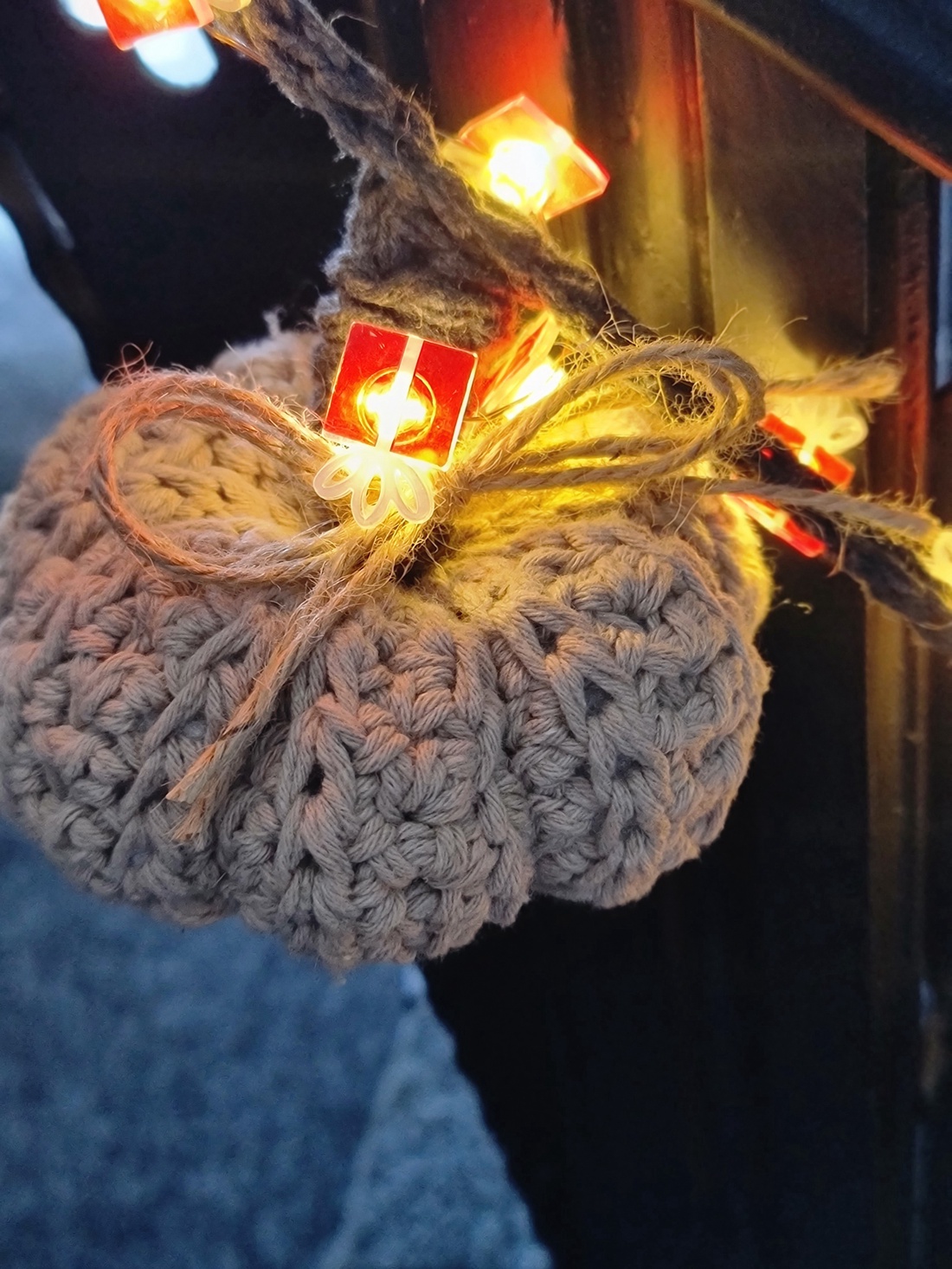 Dovlecei croșetați  - casă & stil de viață - decorațiuni de casă - halloween - tot ce ai nevoie de o petrecere! - dovleac de halloween - Artynos.ro