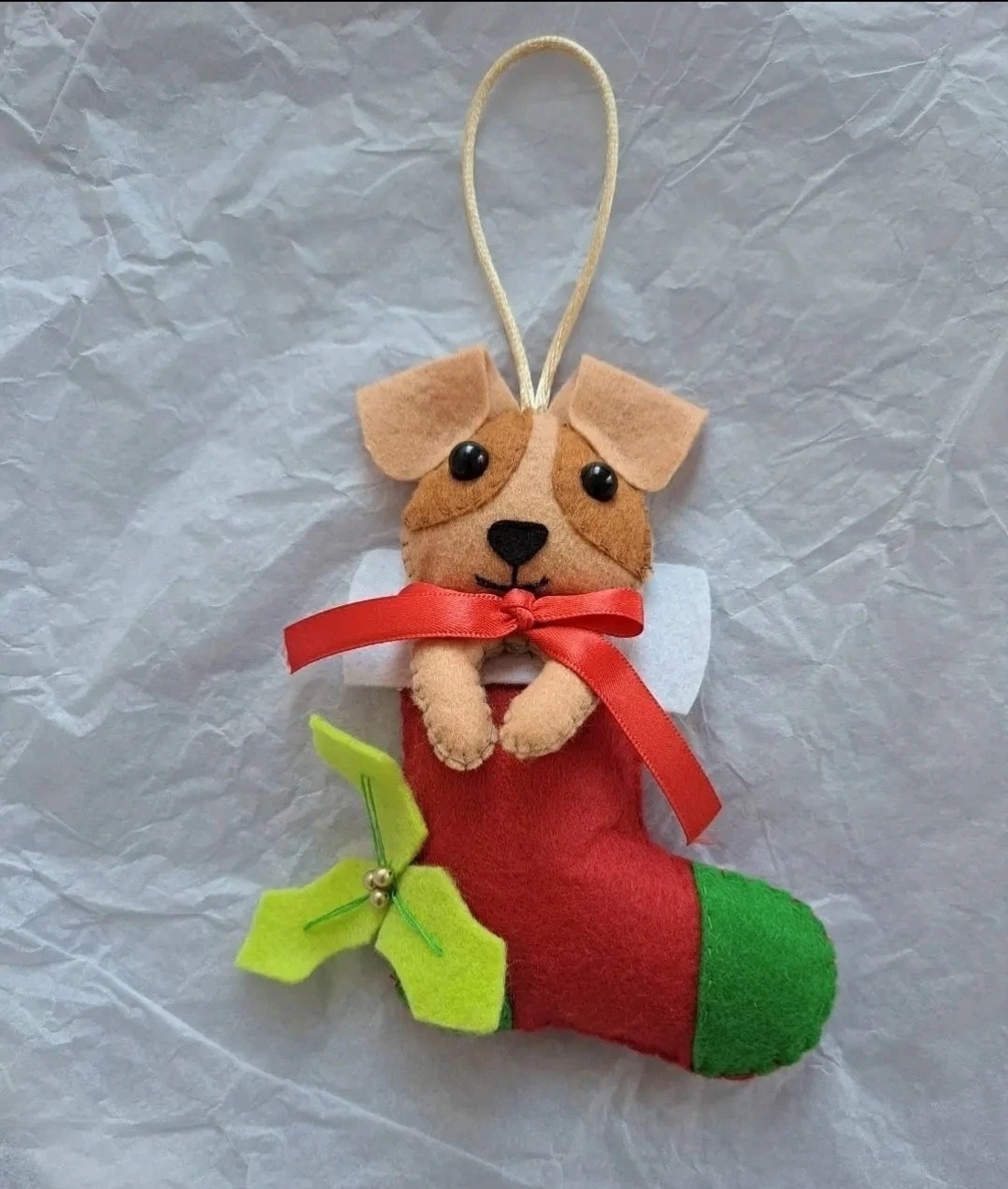 Decorațiune cu cățel pentru Crăciun - crăciun - decorațiuni de crăciun de casă - figurine pentru pomul de crăciun - Artynos.ro