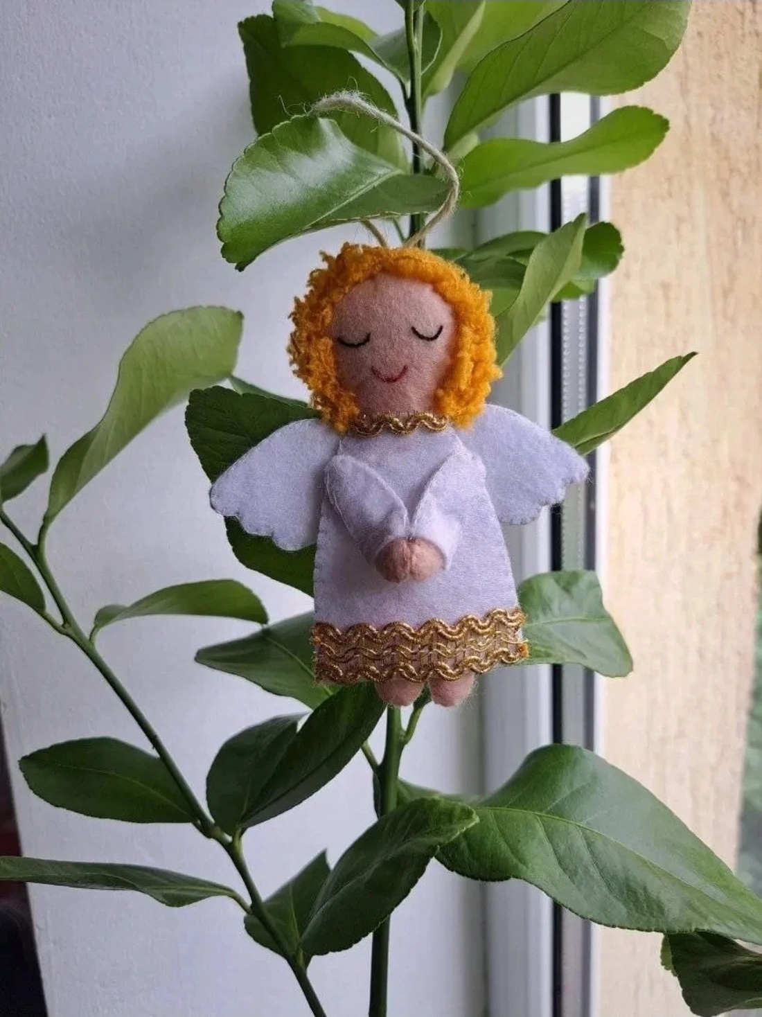 Decorațiune îngeraș pentru Crăciun - crăciun - decorațiuni de crăciun de casă - figurine pentru pomul de crăciun - Artynos.ro