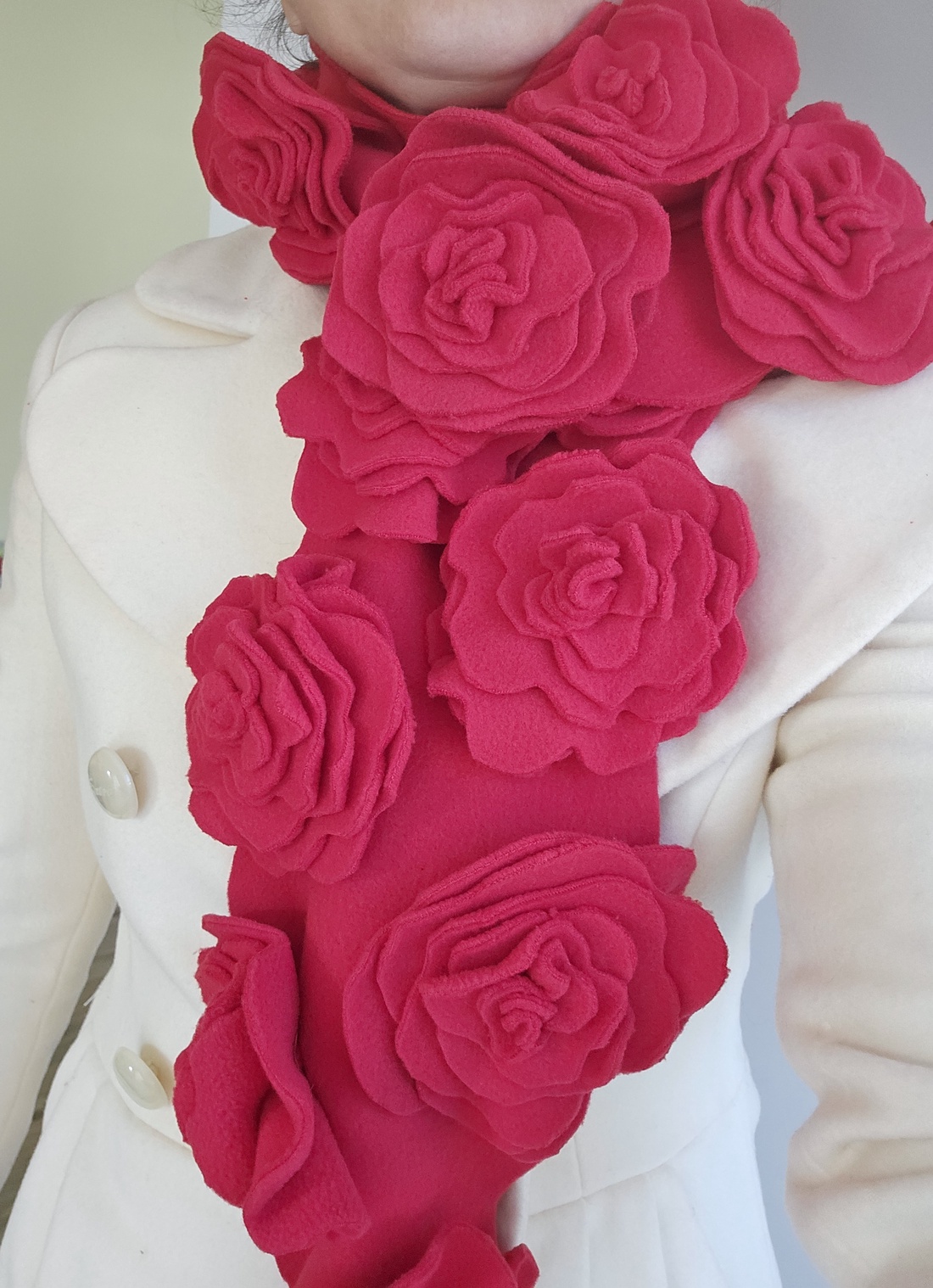 Fular/eșarfă cu trandafiri oversize - îmbrăcăminte și modă - eșarfe, pălării, fularuri - eșarfe - Artynos.ro