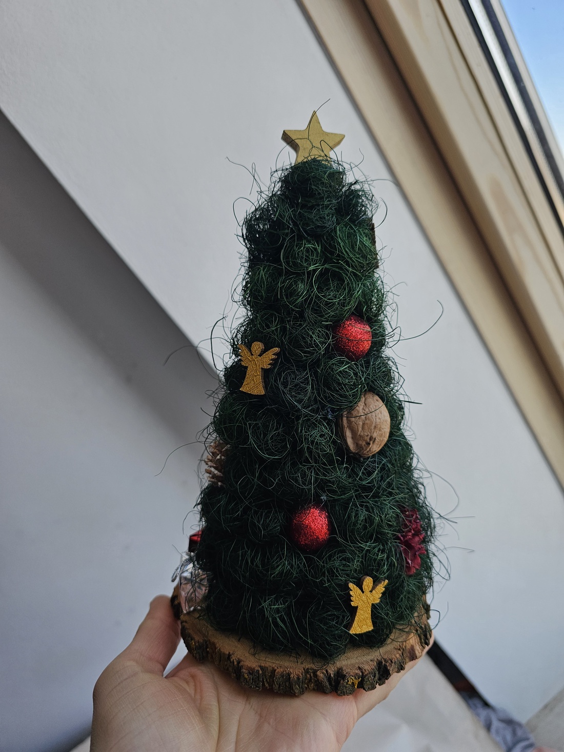 Decorațiune Crăciun brăduț împodobit - crăciun - decorațiuni de crăciun de casă - pom de crăciun  - Artynos.ro