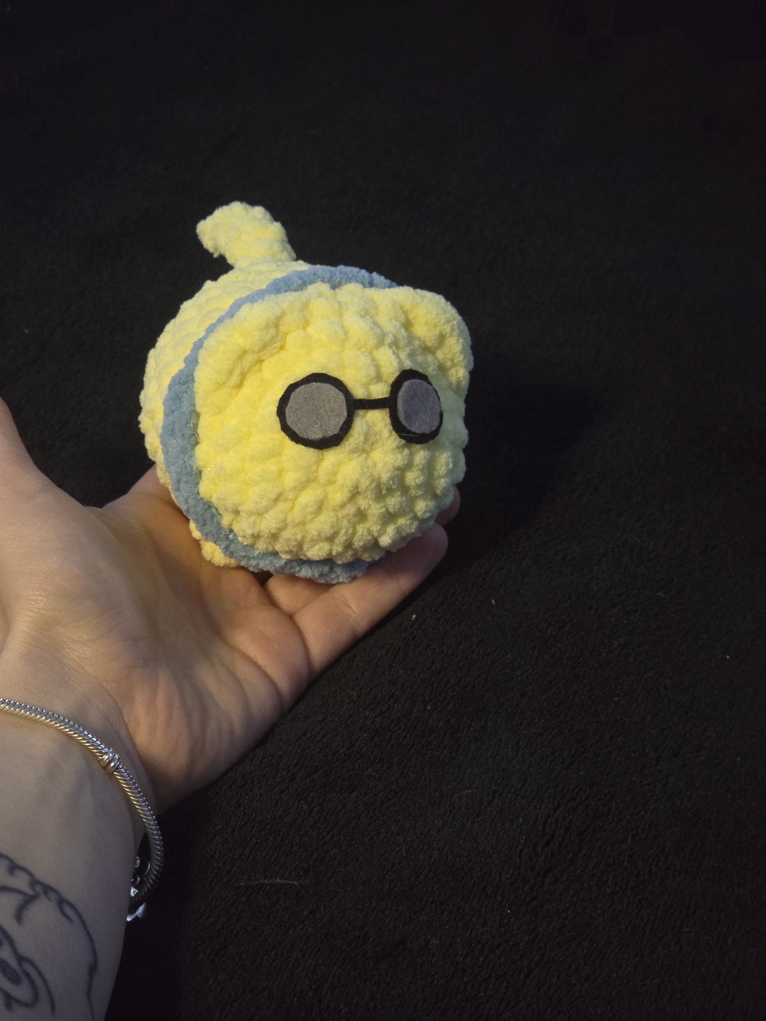 Jucarie crosetata pisica Jujutsu Kaisen Nanami - jucării și echipamente pentru copii - plușuri - figurine de pluș - Artynos.ro Jucarie crosetata pisica Jujutsu Kaisen Nanami - jucării și echipamente pentru copii - plușuri - figurine de pluș - Artynos.ro