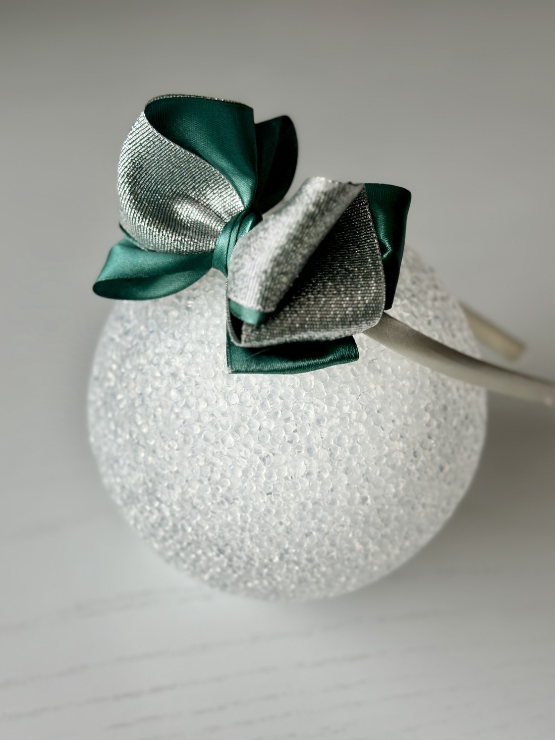 Bentita handmade cu funda din satin - îmbrăcăminte și modă - accesorii păr - accesorii de păr - Artynos.ro