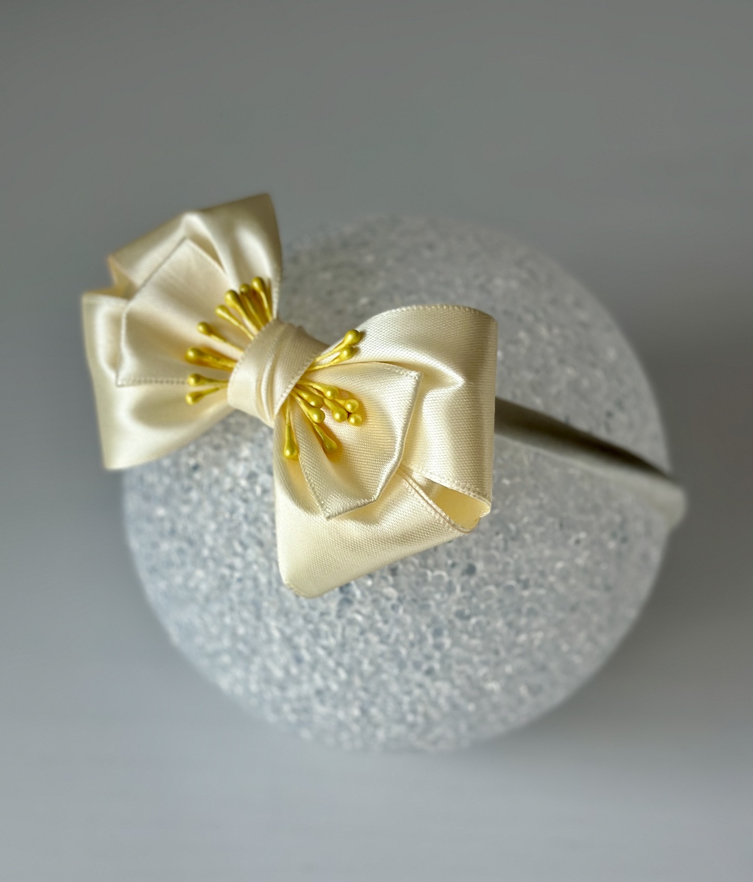 Bentita handmade cu funda din satin - îmbrăcăminte și modă - accesorii păr - accesorii de păr - Artynos.ro