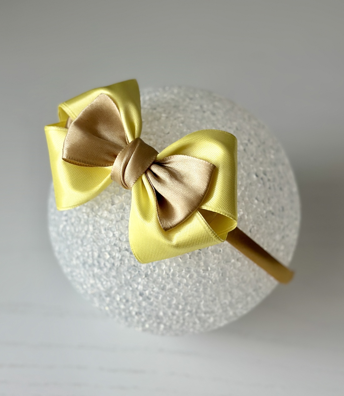 Bentita handmade cu funda din satin - îmbrăcăminte și modă - accesorii păr - accesorii de păr - Artynos.ro