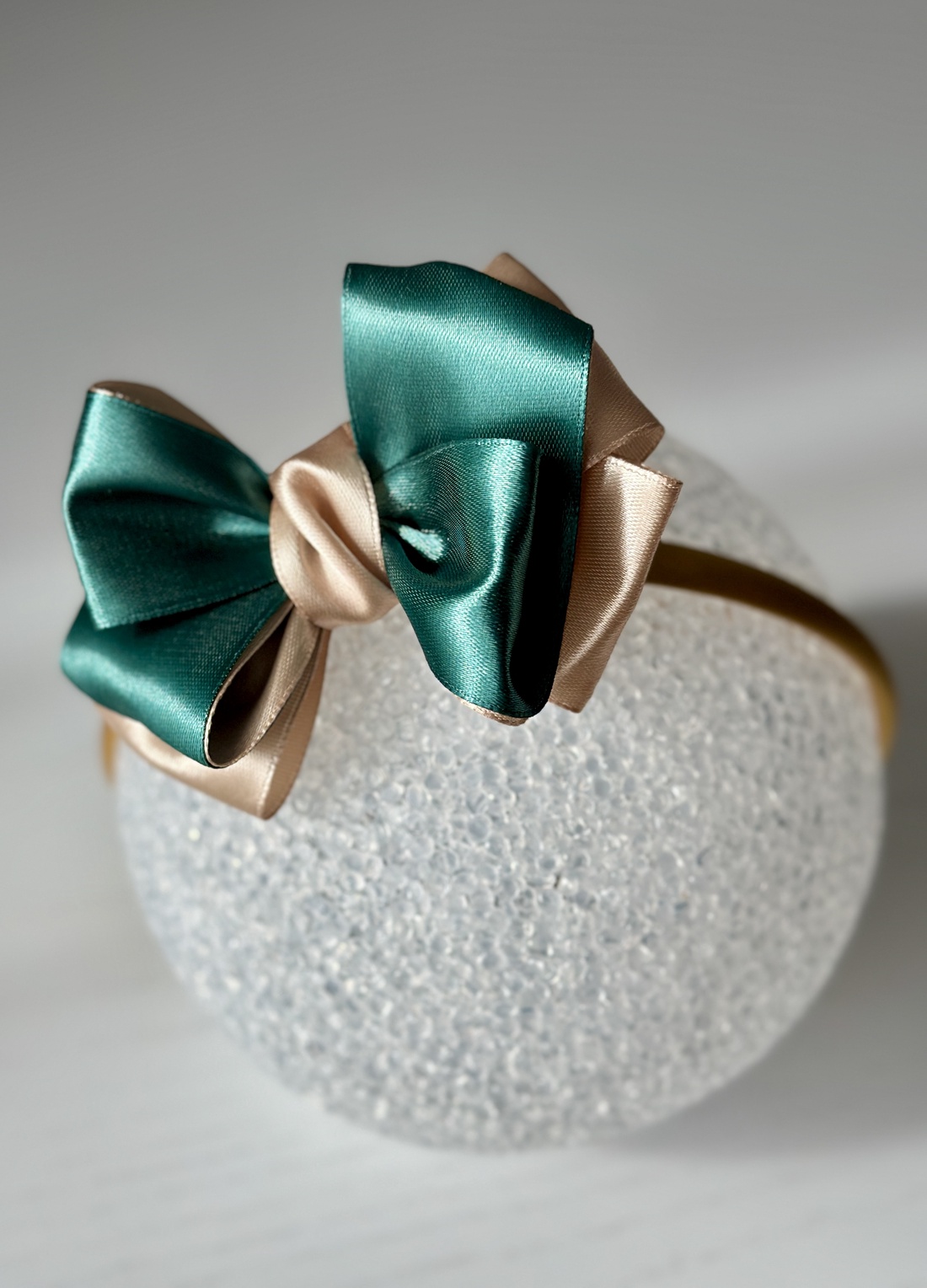 Bentita handmade cu funda din satin - îmbrăcăminte și modă - accesorii păr - accesorii de păr - Artynos.ro