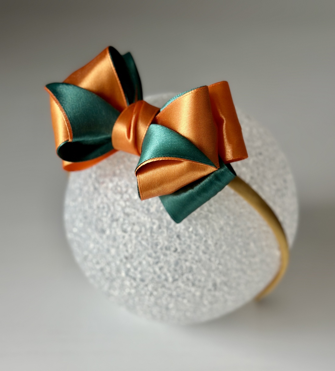 Bentita handmade cu funda din satin - îmbrăcăminte și modă - accesorii păr - accesorii de păr - Artynos.ro