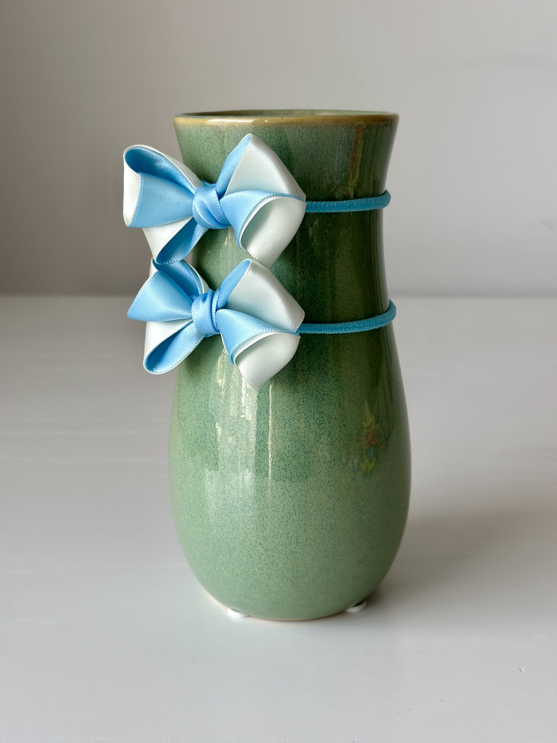 Elastice de par cu funda din satin - îmbrăcăminte și modă - accesorii păr - elastic de păr - Artynos.ro