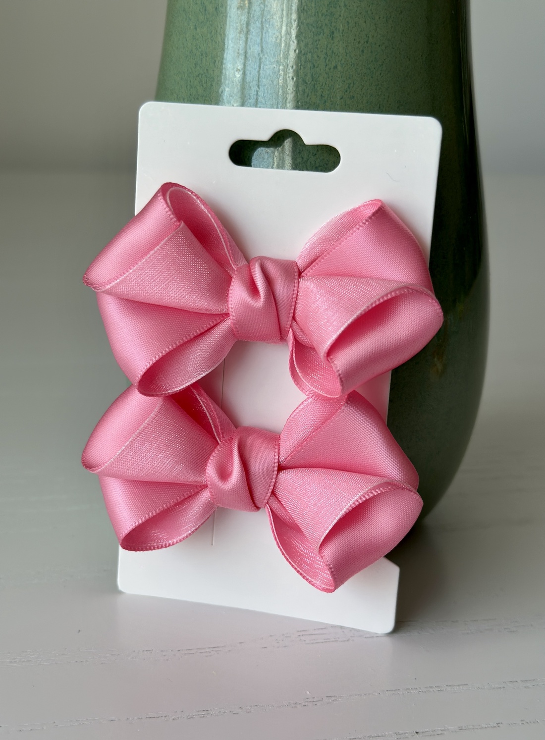 Set 2 elastice de păr handmade cu fundițe din satin, în două culori - îmbrăcăminte și modă - accesorii păr - elastic de păr - Artynos.ro