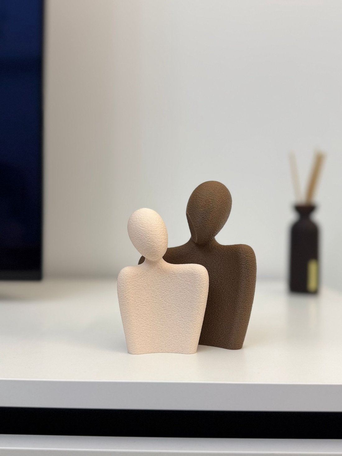 Statui cuplu (barbat, femeie) design Minimalist - casă & stil de viață - decorațiuni de casă - decorațiuni de masă și rafturi - decorațiuni de masă - Artynos.ro