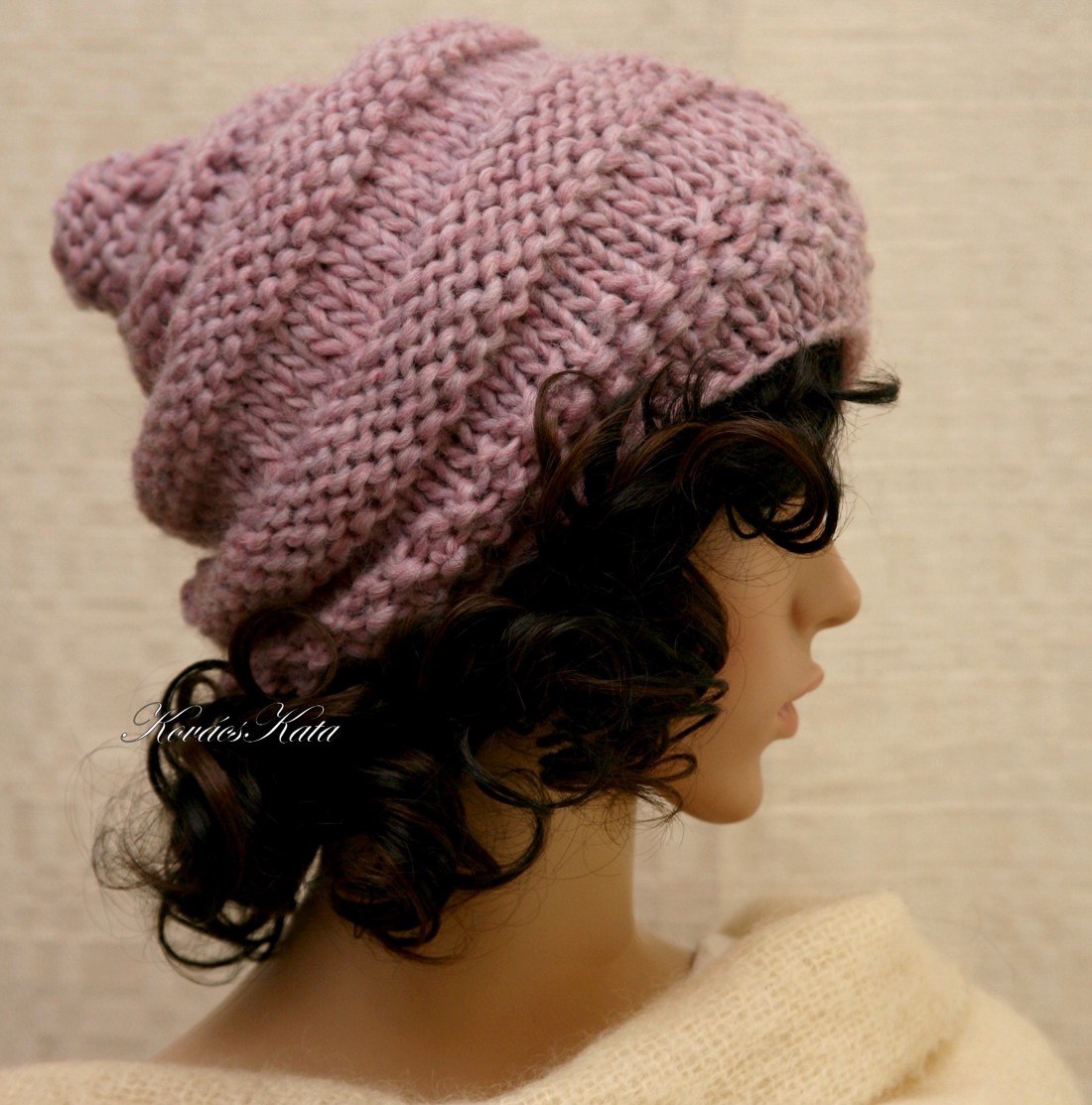 CSIGASAPI / ametist - capac de design tricotat manual - îmbrăcăminte și modă - eșarfe, pălării, fularuri - căciulă - Artynos.ro