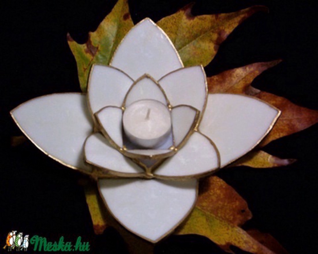 Tiffany Lotus Candleholder Decorațiuni de masă - - Artynos.ro Tiffany Lotus Candleholder Decorațiuni de masă - - Artynos.ro