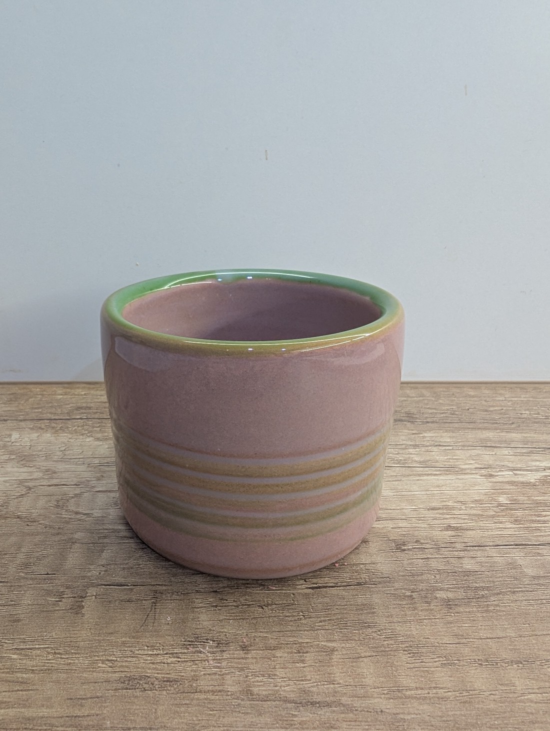 Ghiveci de flori din ceramică - - Artynos.ro Ghiveci de flori din ceramică - - Artynos.ro