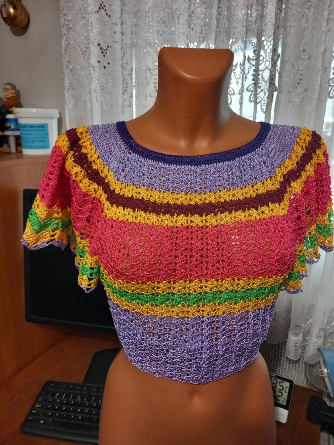 Fluturas De Vara - îmbrăcăminte și modă - haine damă - bluze damă - Artynos.ro Fluturas De Vara - îmbrăcăminte și modă - haine damă - bluze damă - Artynos.ro