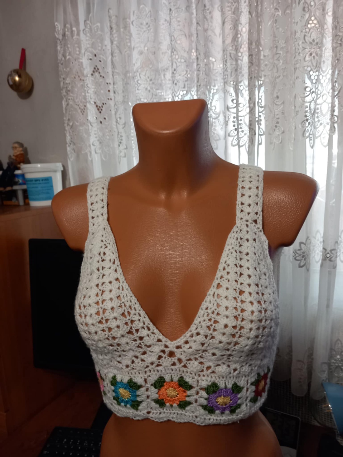 Bustiera de vara - îmbrăcăminte și modă - haine damă - bluze damă - Artynos.ro