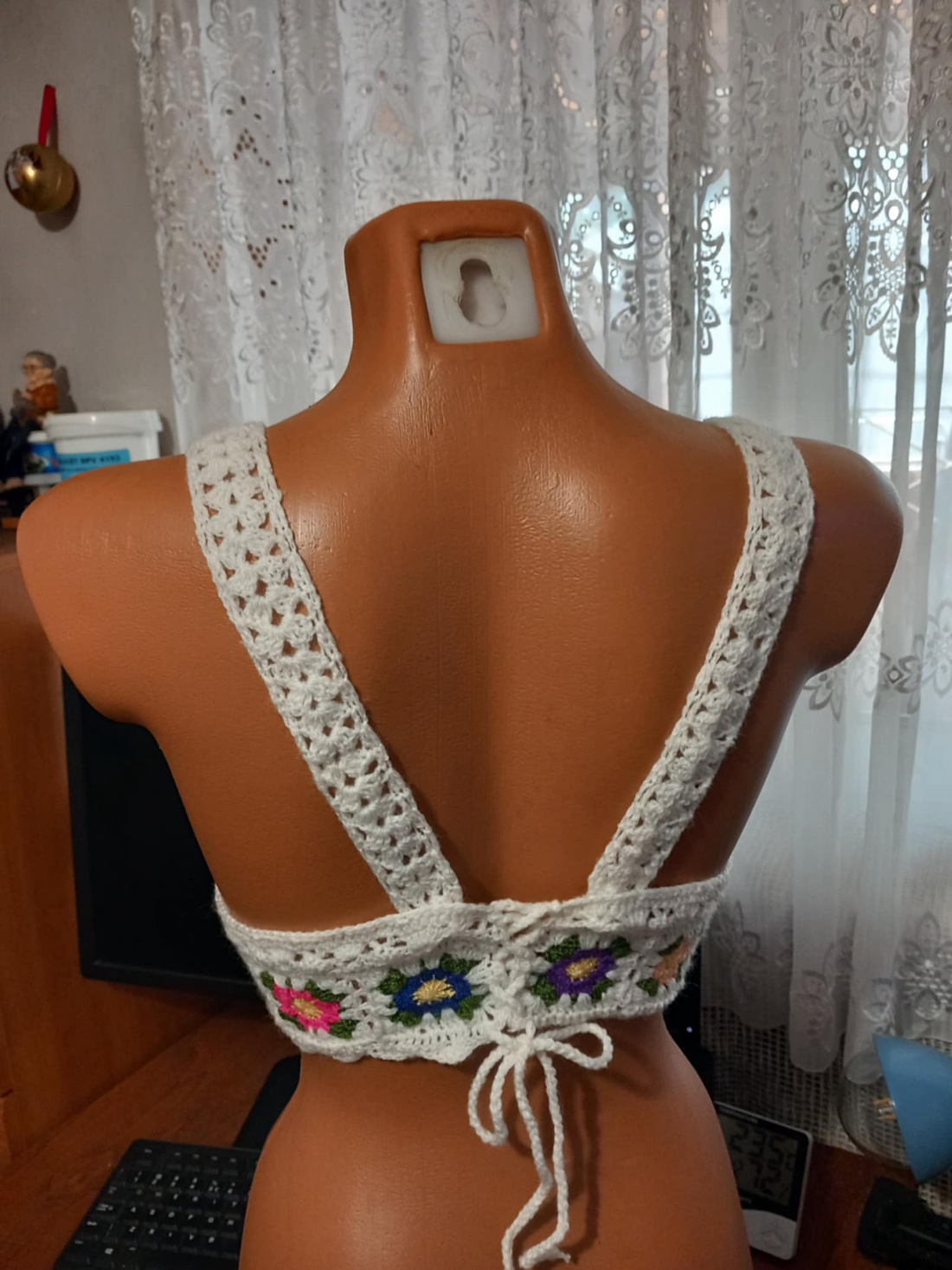 Bustiera de vara - îmbrăcăminte și modă - haine damă - bluze damă - Artynos.ro