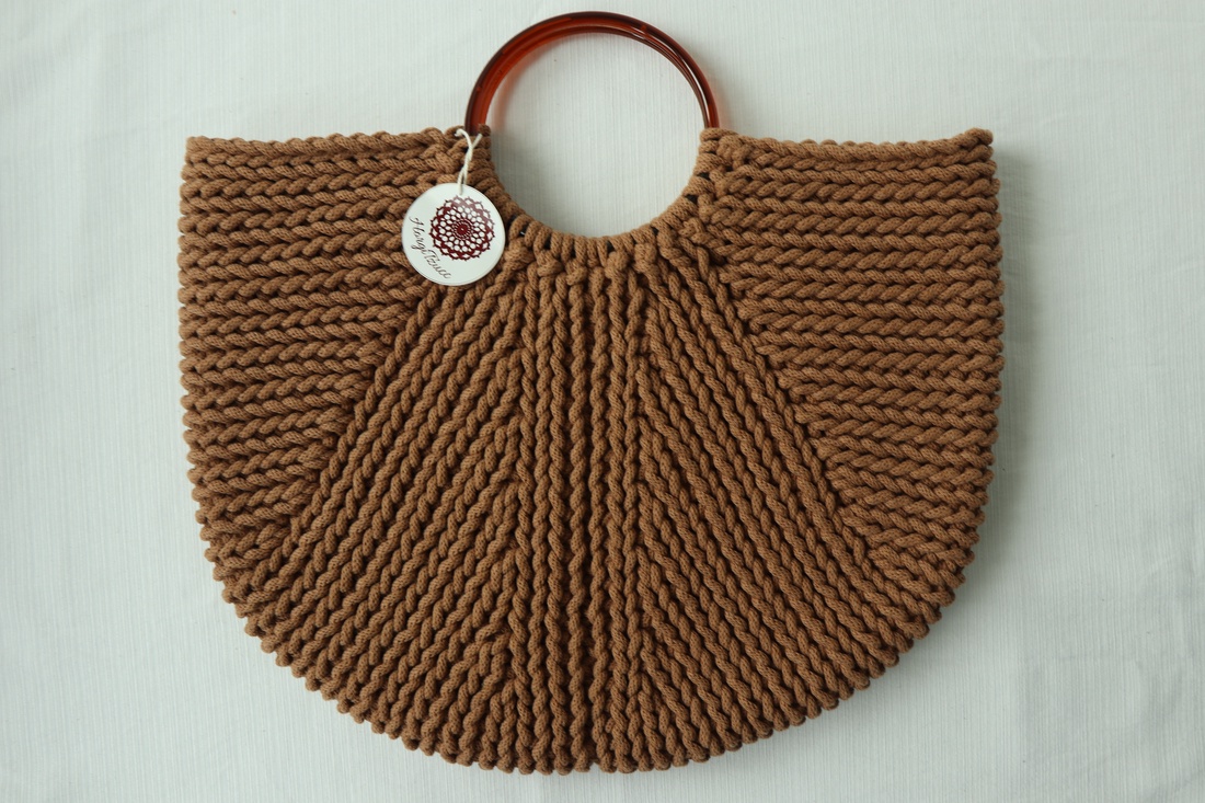 Geantă croșetată de vară  - genți și portofele - genți de mână și umăr - geantă casual - Artynos.ro
