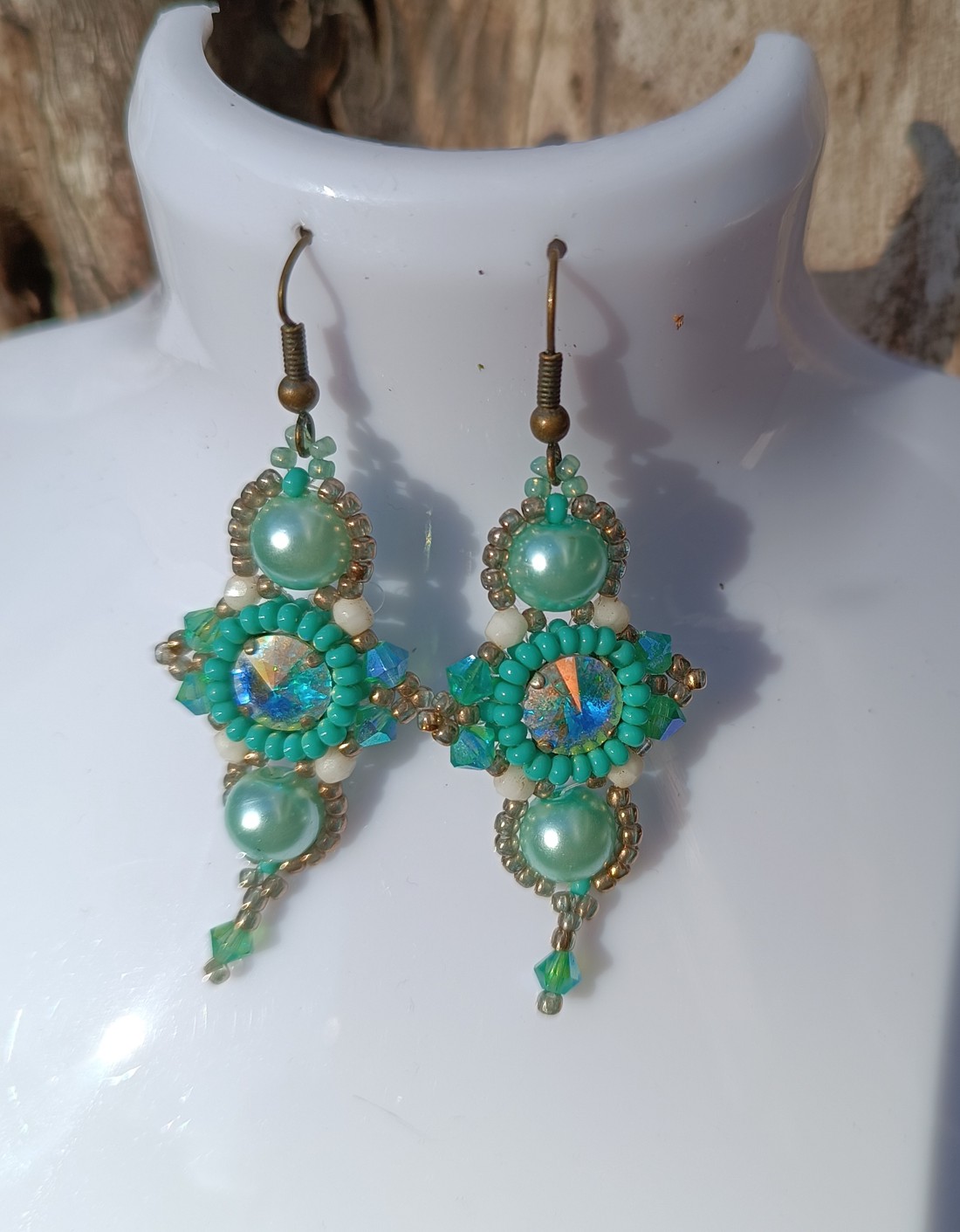 Pandantiv cu perlă turcoaz și cercel - bijuterii - seturi de bijuterii - Artynos.ro