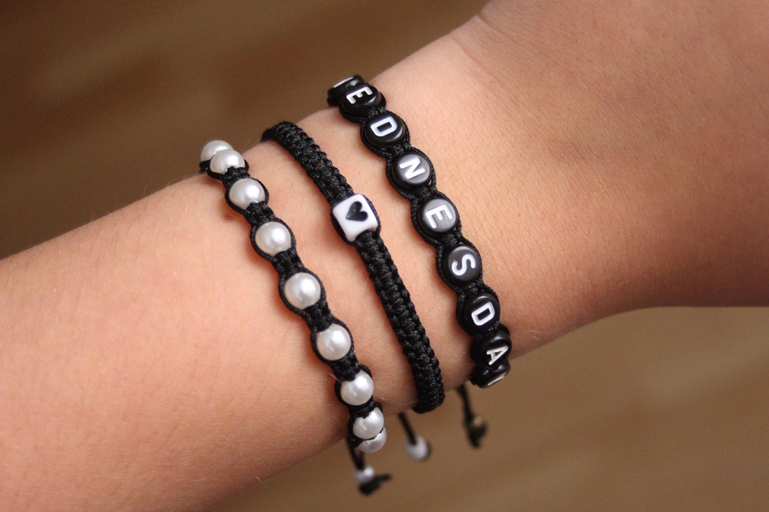 Brățară macramé împletită - Black heart -  - Artynos.ro