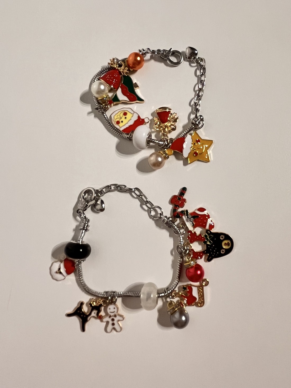 Calendar de Advent al brățărilor cu farmec - crăciun - decorațiuni de advent - calendar de advent - Artynos.ro