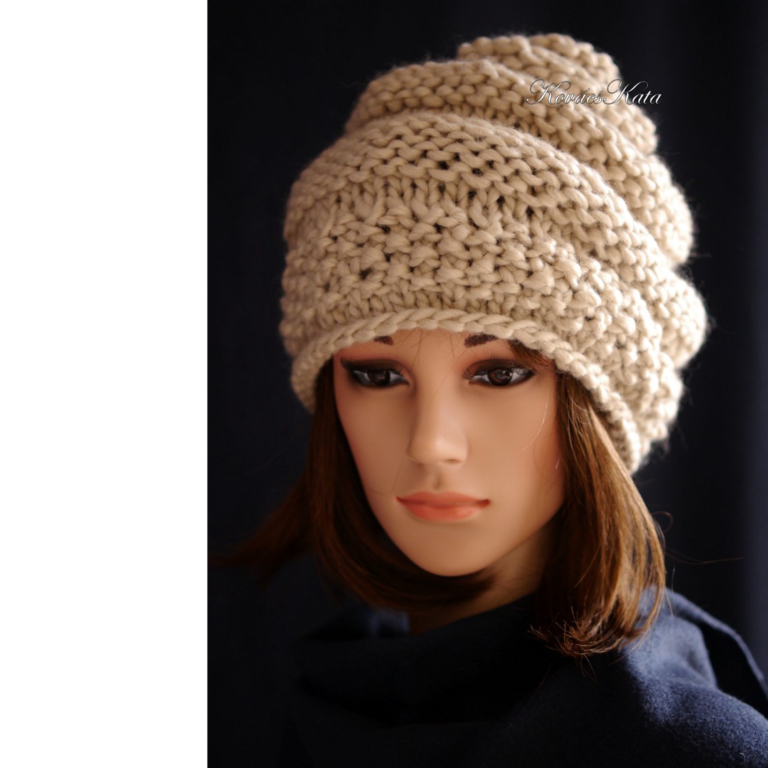 CSIGASAPI - pălărie tricotată manual / bej - îmbrăcăminte și modă - eșarfe, pălării, fularuri - căciulă - Artynos.ro
