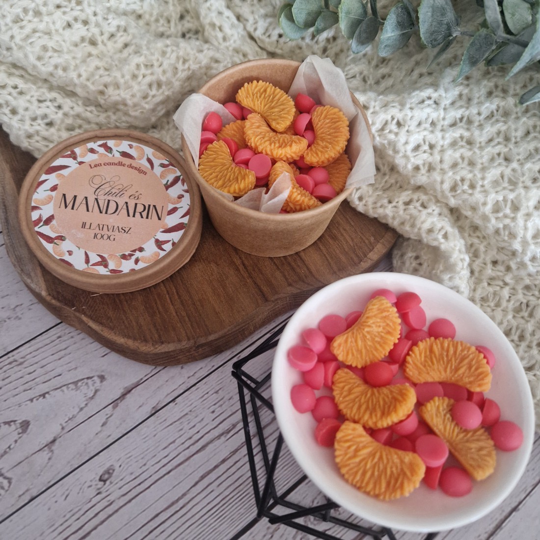 Ceară parfumată cu aromă de chilli și mandarină - - Artynos.ro Ceară parfumată cu aromă de chilli și mandarină - - Artynos.ro