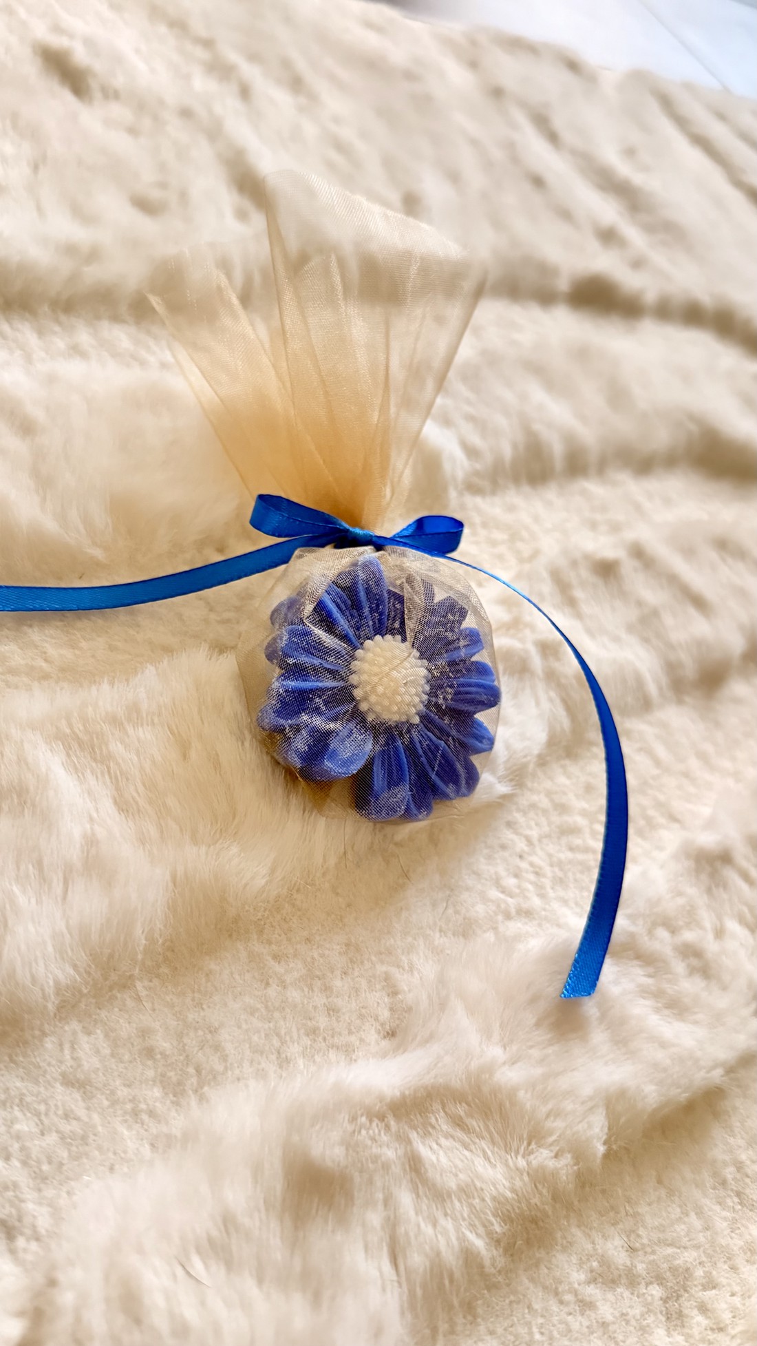 Lumânare în formă de floare din ceară de soia - casă & stil de viață - lumânări, parfumuri, arome - lumânare - lumânări artizanale - Artynos.ro