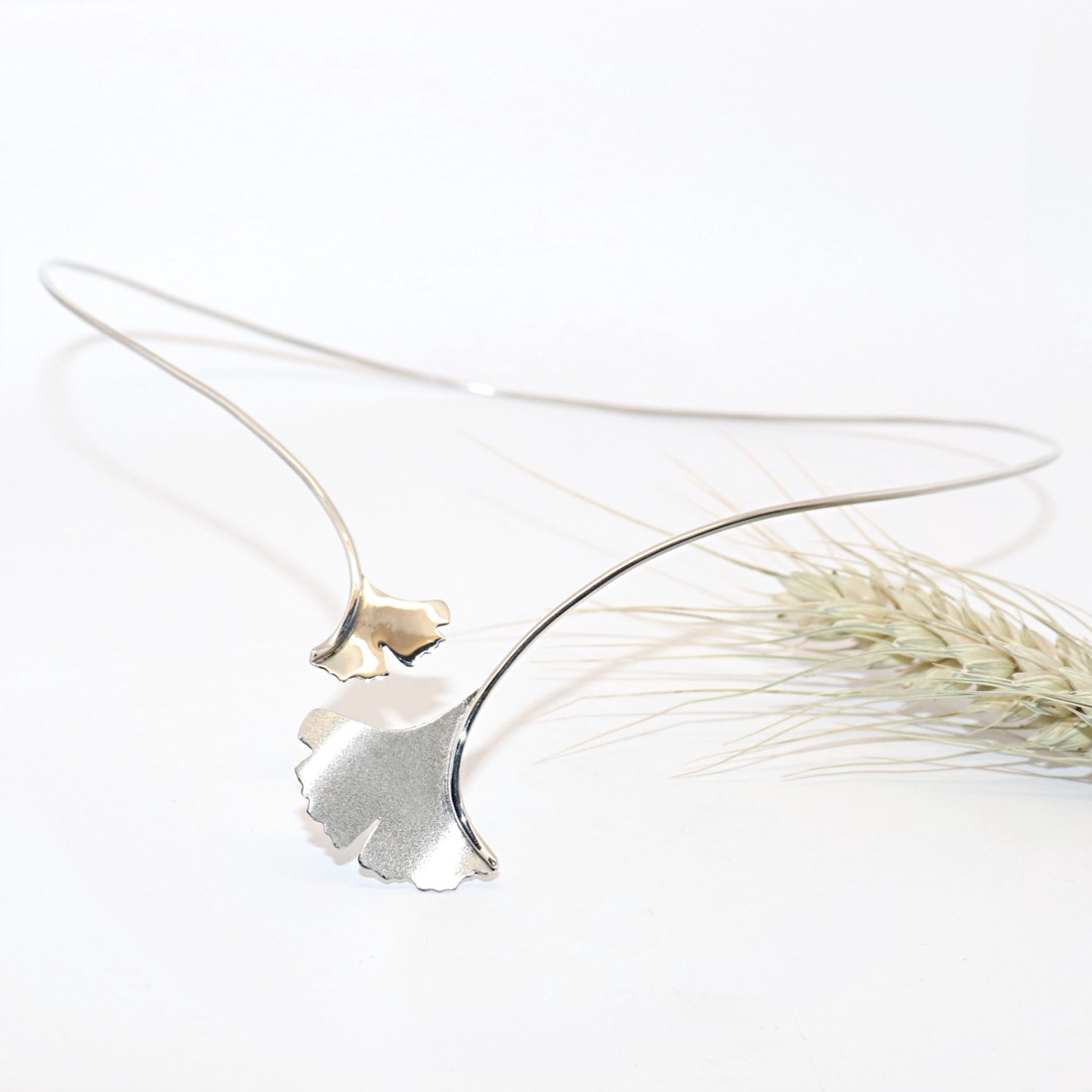 Ginkgo biloba, mat și strălucitor, colier de argint pentru femei (EGK.19) - - Artynos.ro Ginkgo biloba, mat și strălucitor, colier de argint pentru femei (EGK.19) - - Artynos.ro