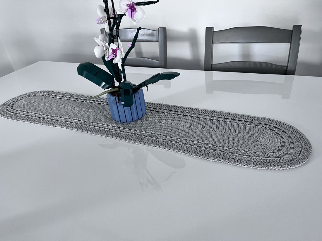 Croșetat alergător de masă - casă & stil de viață - accesorii pentru decorat casa - decorațiuni de masă și decorațiuni pentru rafturi  - fețe de masă croșetate - Artynos.ro