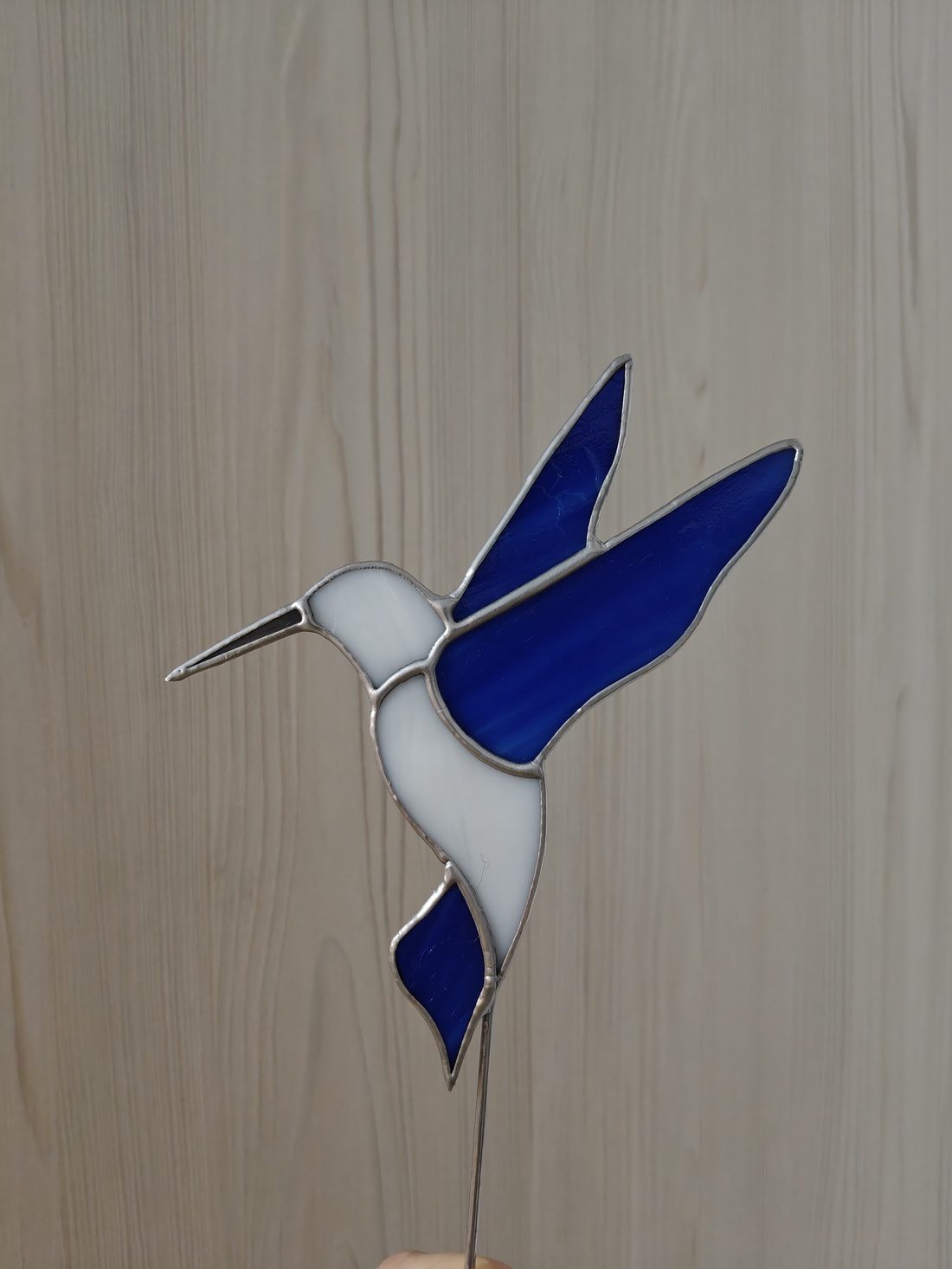 Colibri sticla, realizat manual - casă & stil de viață - accesorii pentru decorat casa - decorațiuni de masă și decorațiuni pentru rafturi - sticle ornamentale - Artynos.ro Colibri sticla, realizat manual - casă & stil de viață - accesorii pentru decorat casa - decorațiuni de masă și decorațiuni pentru rafturi - sticle ornamentale - Artynos.ro