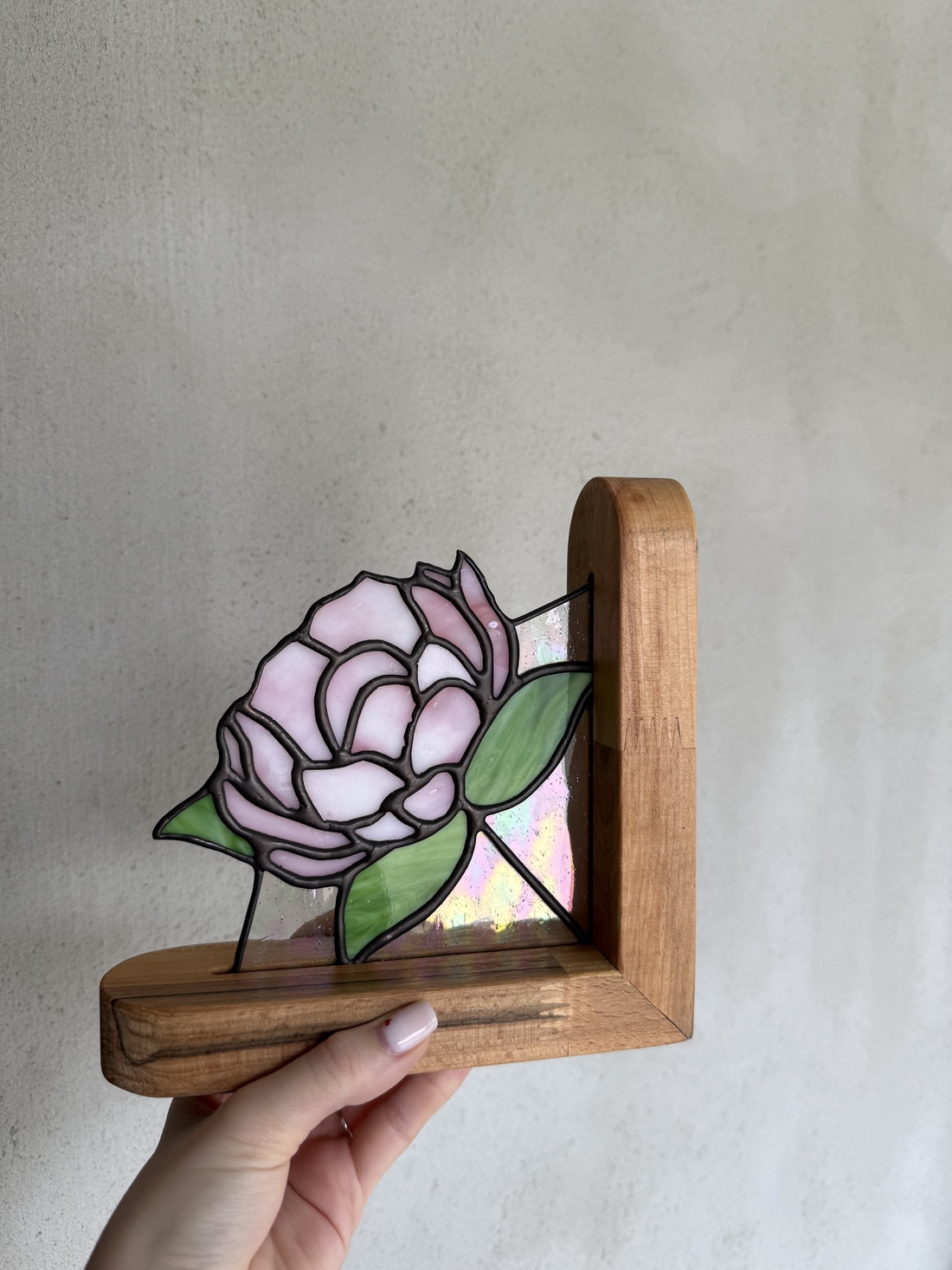 Suport pentru cărți handmade (Bookends) � decor elegant pentru birou sau bibliotecă - casă & stil de viață - decorațiuni de casă - decorațiuni de masă și rafturi - suport de carte - Artynos.ro