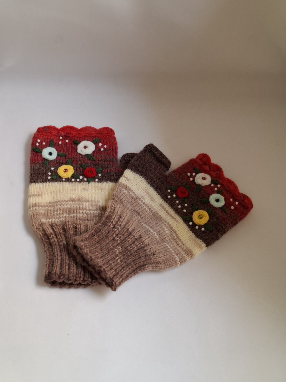 Mănuși tricotate manual, încălzitor de mână - îmbrăcăminte și modă - eșarfe, pălării, fularuri - mănușă - Artynos.ro