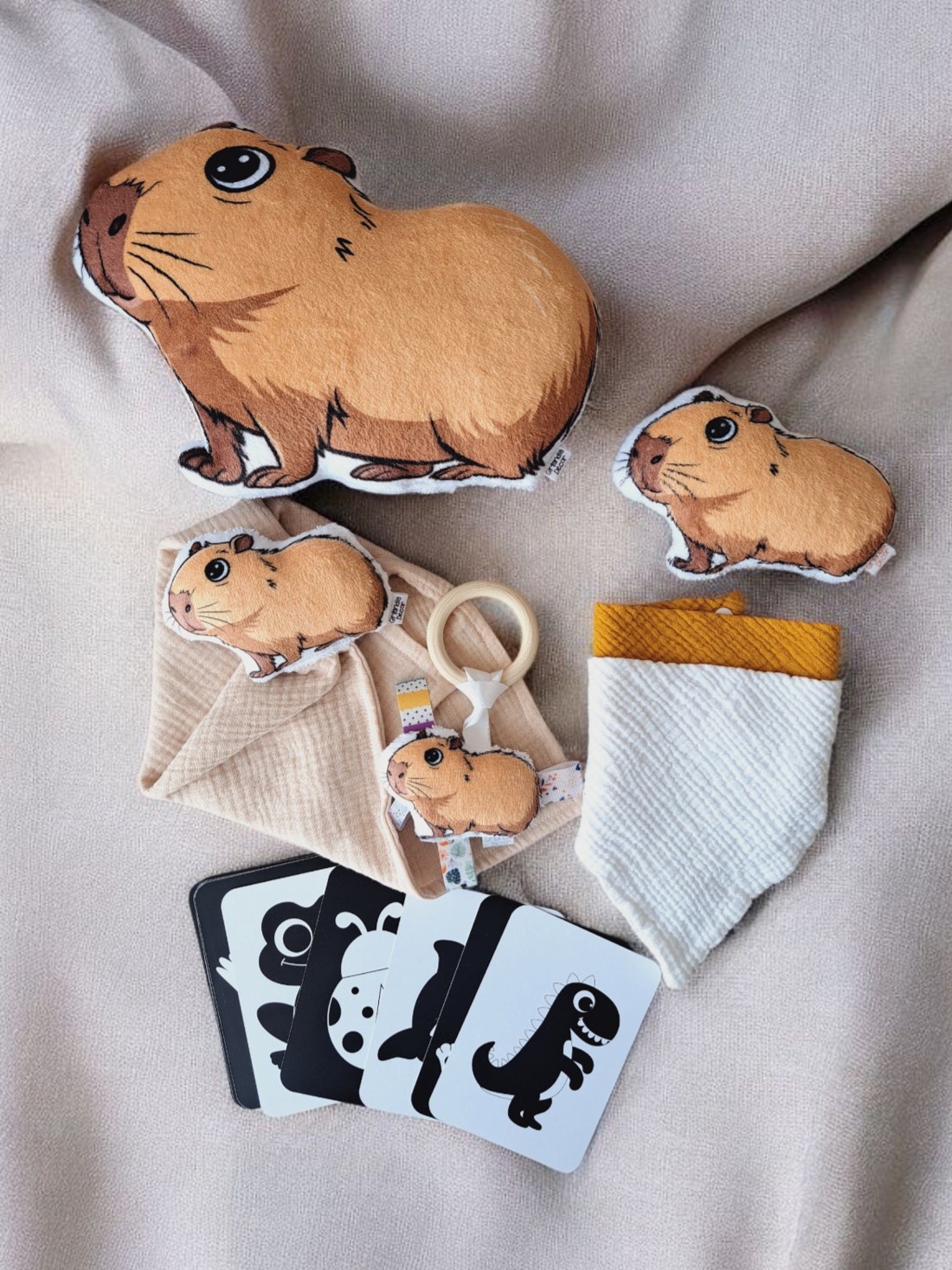 Pernă de somn Capybara (pernă în formă de animal, pernă unică) - - Artynos.ro Pernă de somn Capybara (pernă în formă de animal, pernă unică) - - Artynos.ro